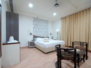 Hotel Palak Paradise Джайпур Екстериор снимка