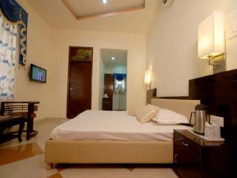 Hotel Palak Paradise Джайпур Екстериор снимка